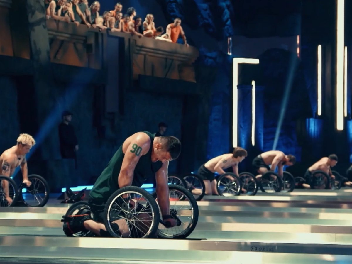     Николай Коваленко принял участие в спортивном шоу