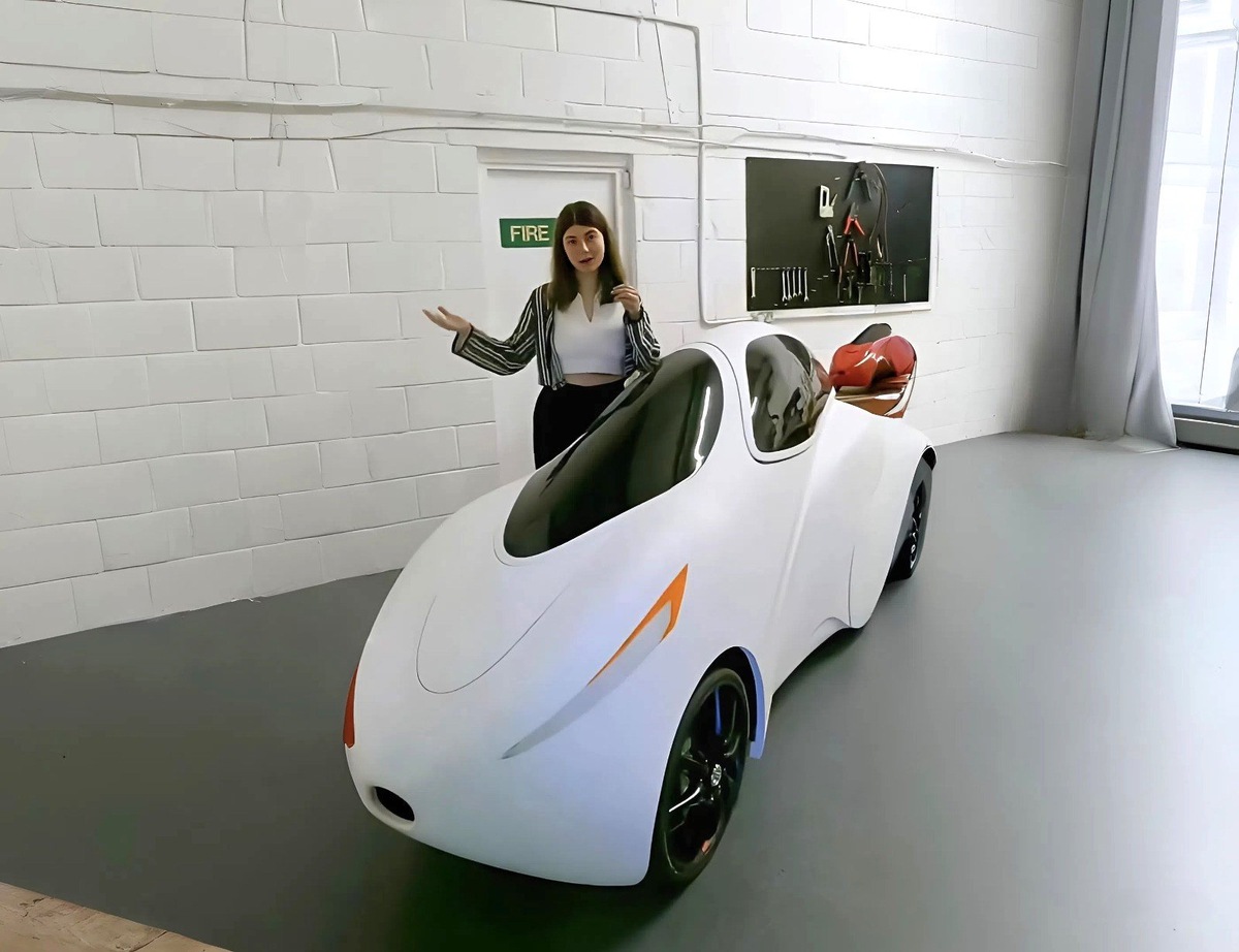    Основатель и директор Amara Automotive Тамара Иванцова уверена: это именно тот «автомобиль», который может хотя бы частично спасти мир