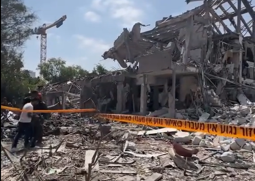 Не всегда ж на руины Бейрута смотреть. Полюбуемся на руины Тель-Авива