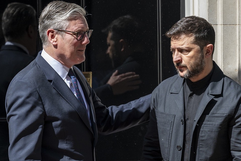    Премьер-министр Британии Стармер собирается привлечь "украинских экспертов" для защиты от иранских беспилотников. Фото: Stephen Chung\Keystone Press Agency\Global Look Press