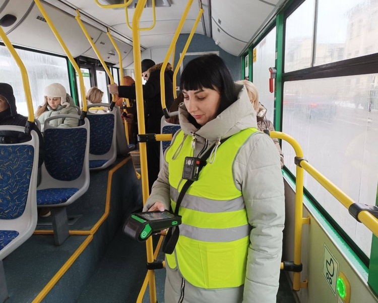     В Курске за февраль выписали 244 штрафа за безбилетный проезд