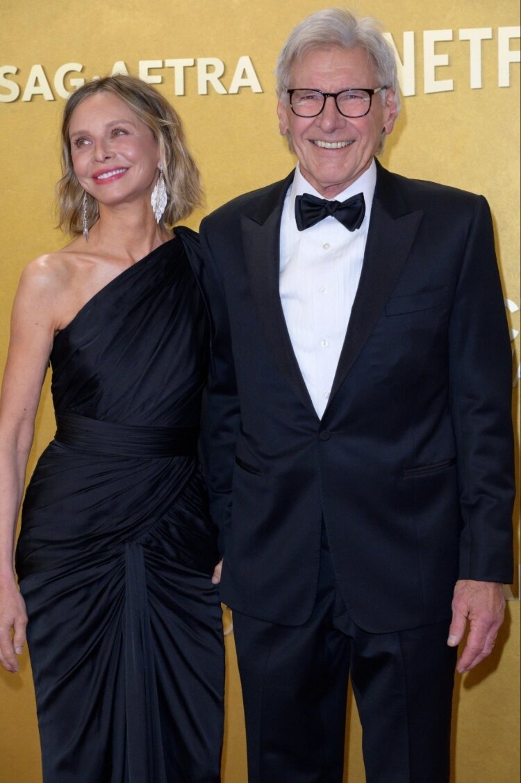 Калиста Флокхарт и Харрисон Форд появился на 32-й церемонии вручения премии The Actor Awards📷
