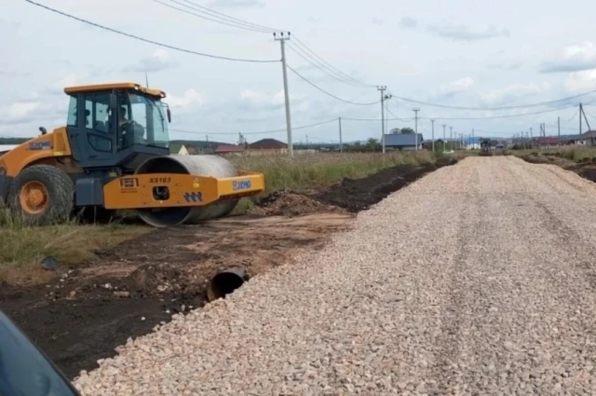    В 2024 году администрация подписала пять муниципальных контрактов, условия которых напоминали механизм дробления закупки.