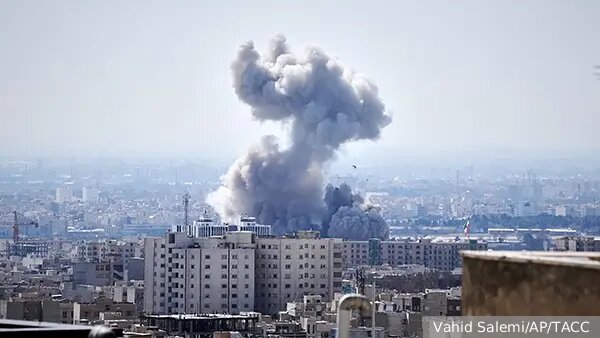    Источник: vz.ru/  Евгений Иванов