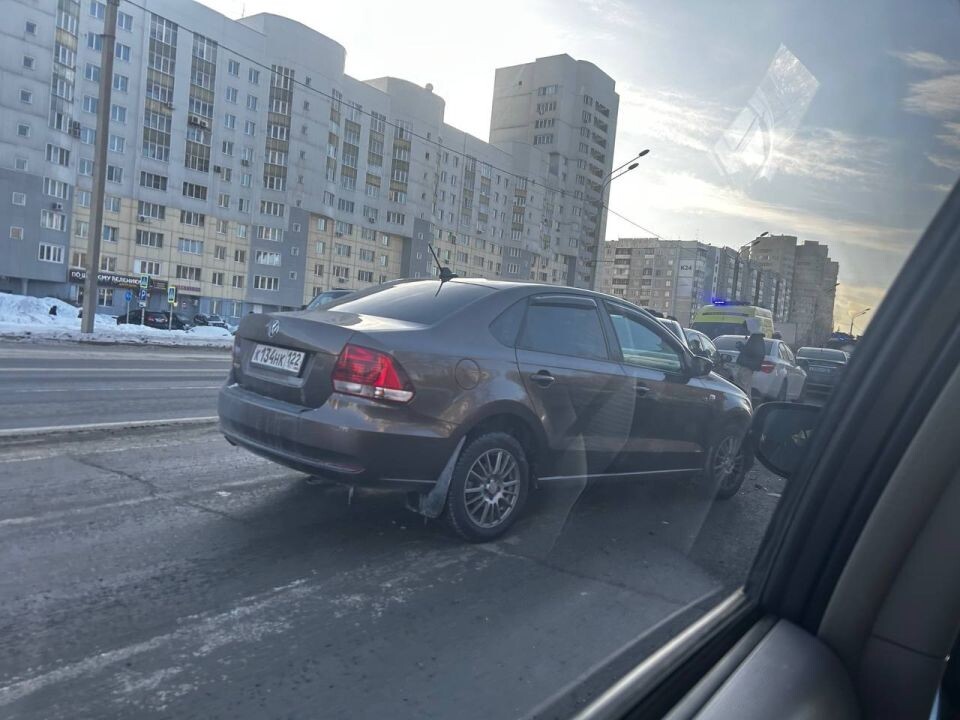    ДТП на Павловском тракте. Источник: "МК на Алтае"