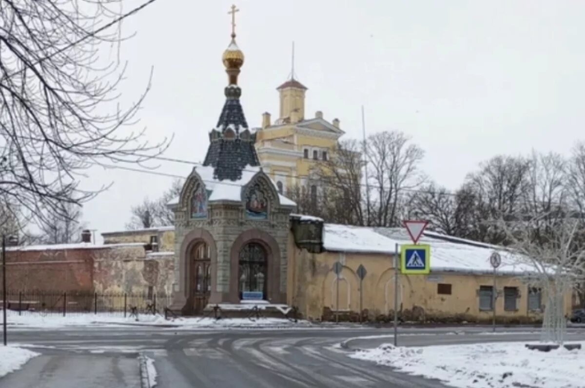    В Петербурге восстановят взорванный храм Спаса-на-Водах