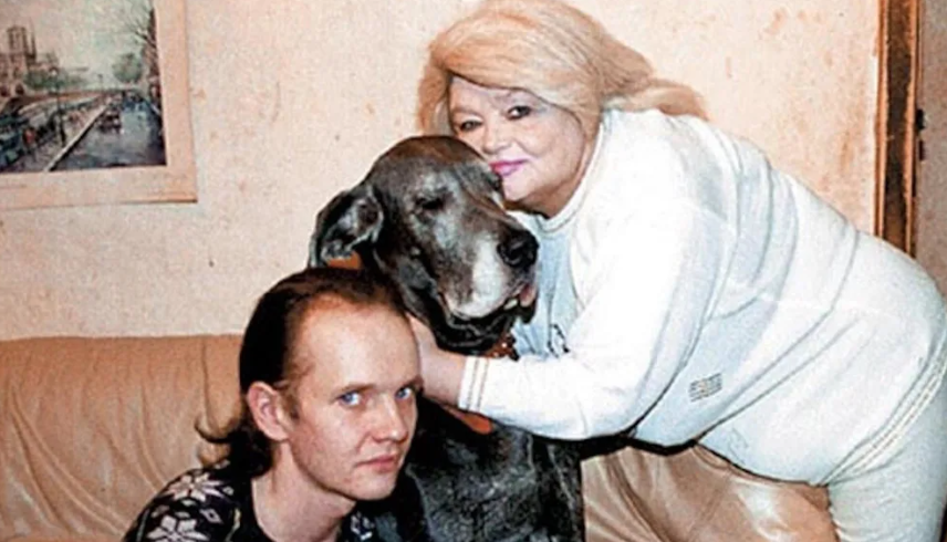 Не пошли по стопам родителей: кем стали дети известных советских актеров