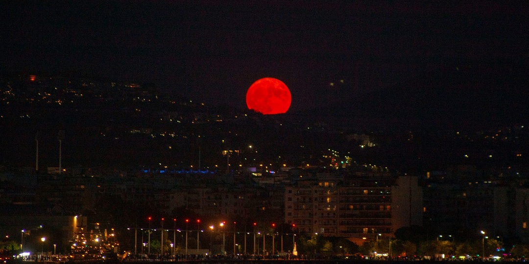 Где в России будет видна «кровавая Луна» 3 марта
