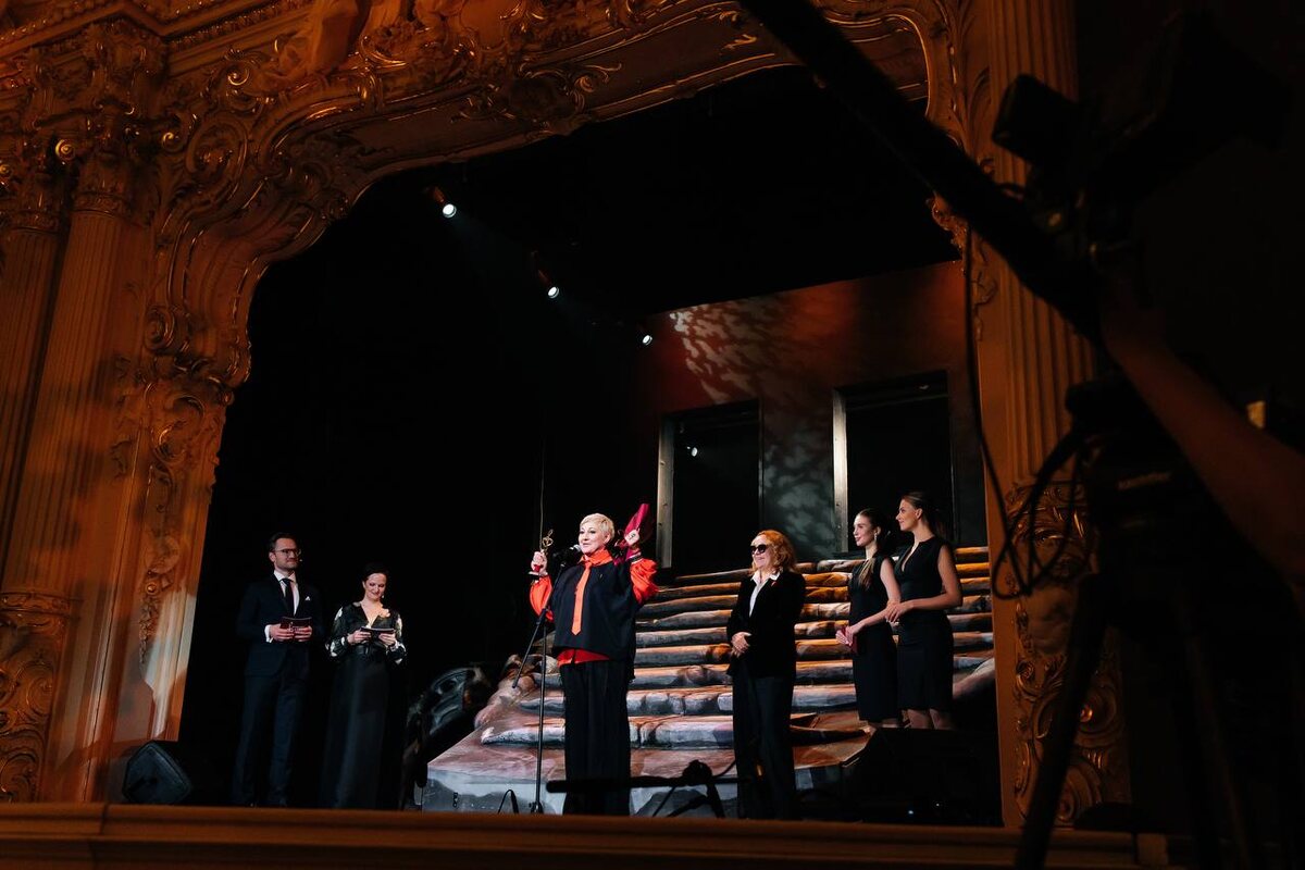 Фото: Стас Левшин, Виктория Безверхова