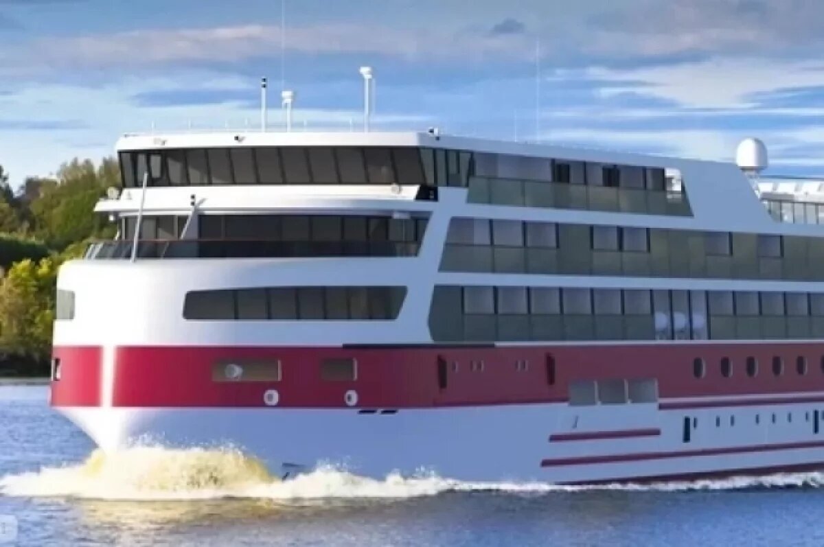    Ввод в эксплуатацию круизного теплохода «Николай Жарков» отложили до лета