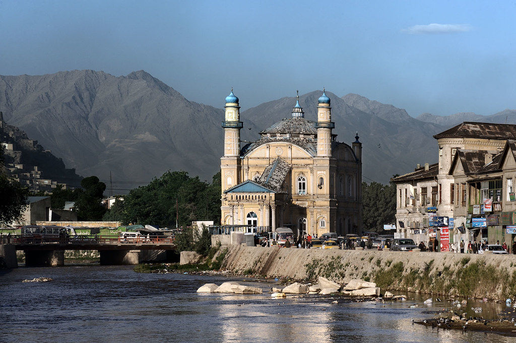 Района Кабула Шахе ду Шамшира. Мечеть Шахе у Шамшира построена в 1920-е годы. 