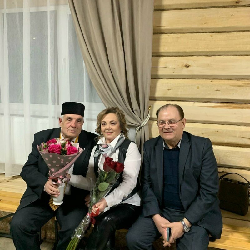     "Безнең гасырның Сара Садыйковасы!"