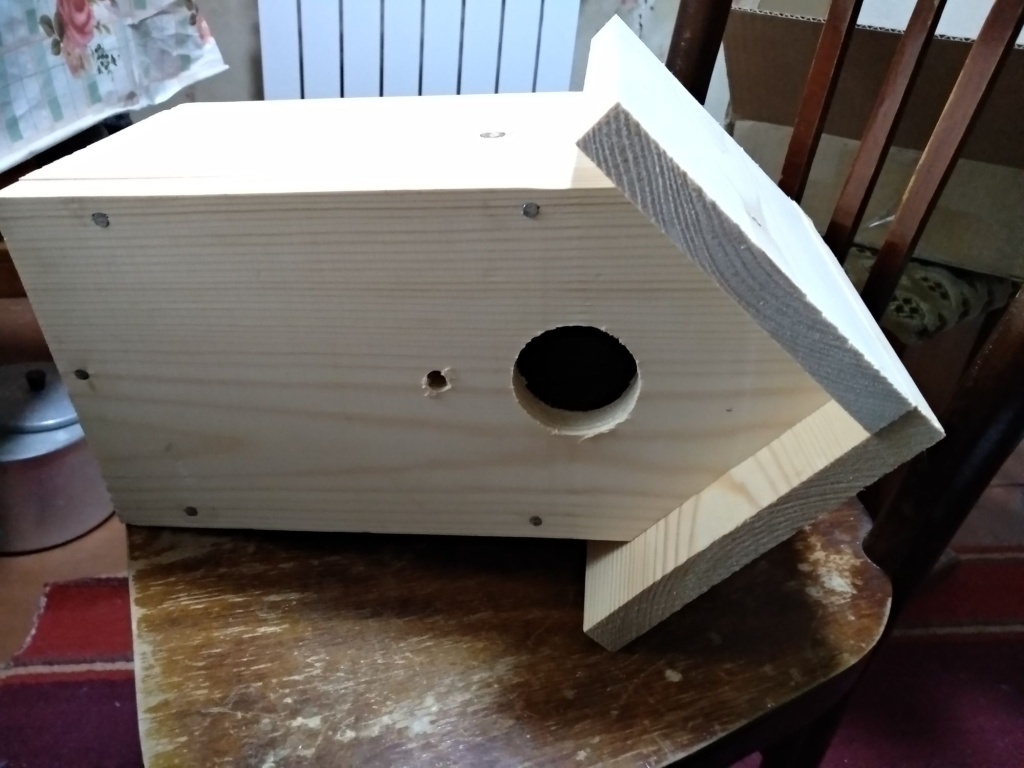  Скворечник, собранный из набора