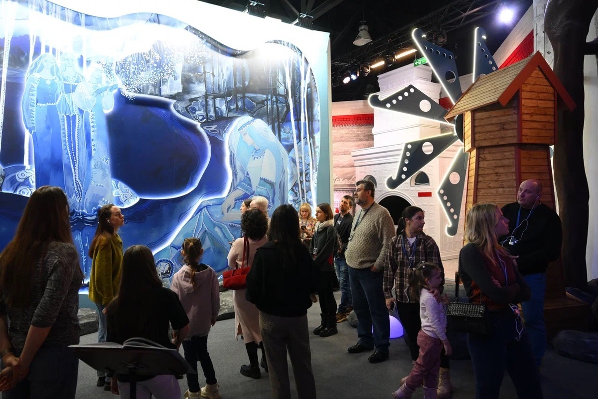    Выставка Карелии «Книга сказок» в Национальном центре «Россия». Фото: «Республика»/ Сергей Юдин