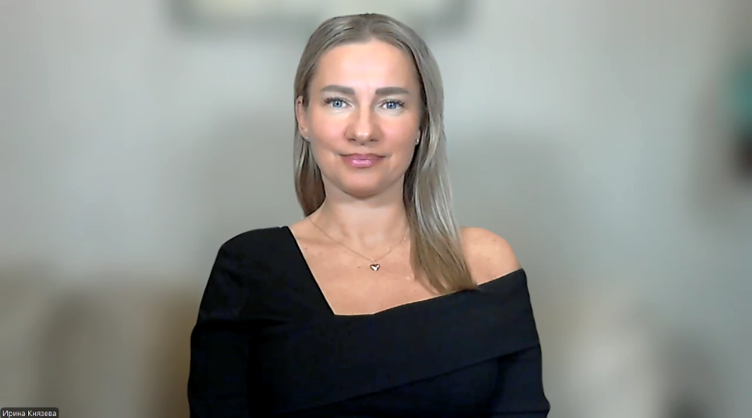 На фото автор Дзен-канала, Ирина Князева, карьерный консультант №1 по мнению ведущего отраслевого сервиса HRTIME