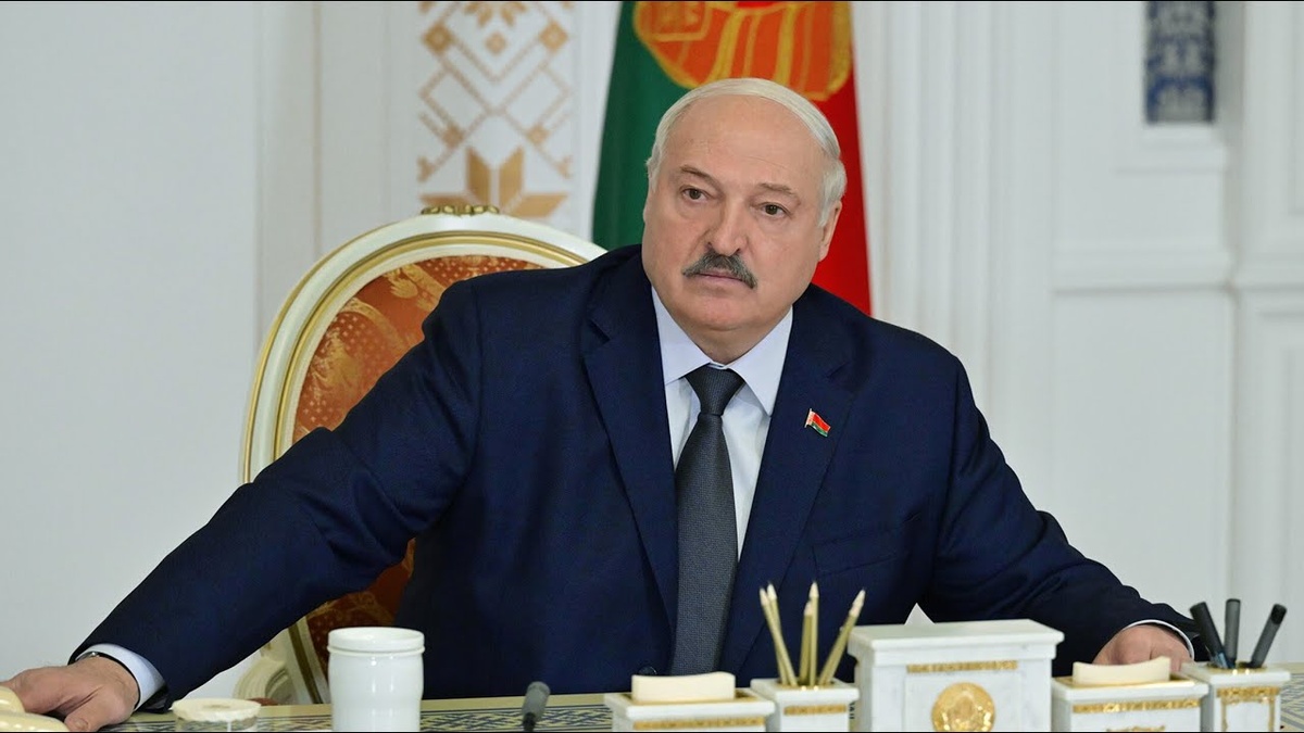    Лукашенко призвал избавиться от критической зависимости РФ и Белоруссии от других стран