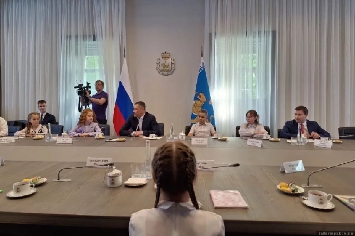    Опубликован бланк псковского «Губернаторского дневника» за зимние месяцы