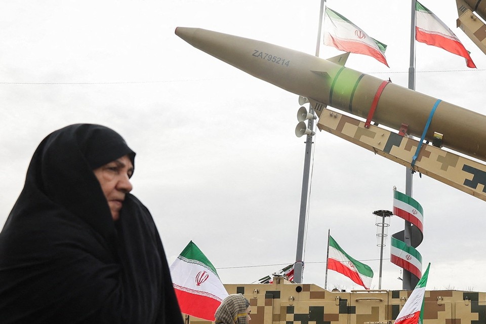    Иран заявил о ракетных ударах по руководству Израиля REUTERS