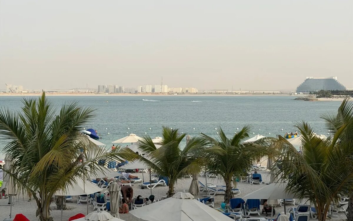    «Мы все равно отсюда улетим»: жительница Ижевска, отдыхавшая в ОАЭ, рассказала, как туристы пережидают атаки