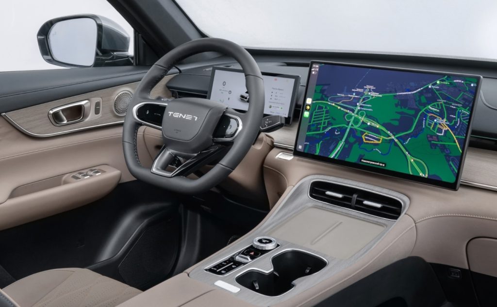     Отделка салона T8 сочетает высококачественную кожу, деревянные вставки под ценные породы и отделку из металла с гальваническим покрытием NATUMBE.KZ