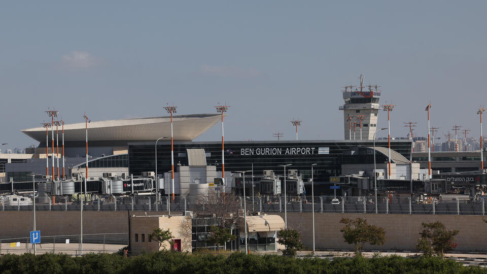     Главный аэропорт Израиля возобновит работу в ограниченном режиме ABIR SULTAN/EPA/TASS
