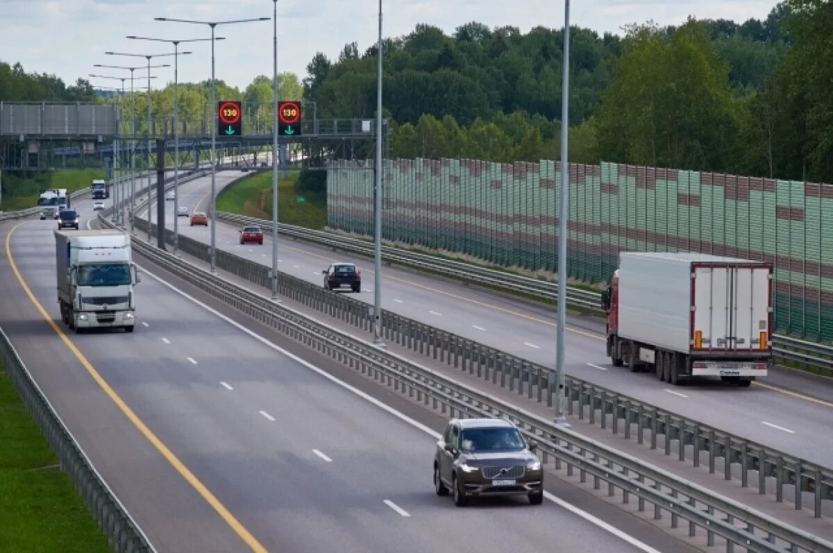    Для водителей на М‑11 в Тверской области вводятся новые тарифы и абонементы
