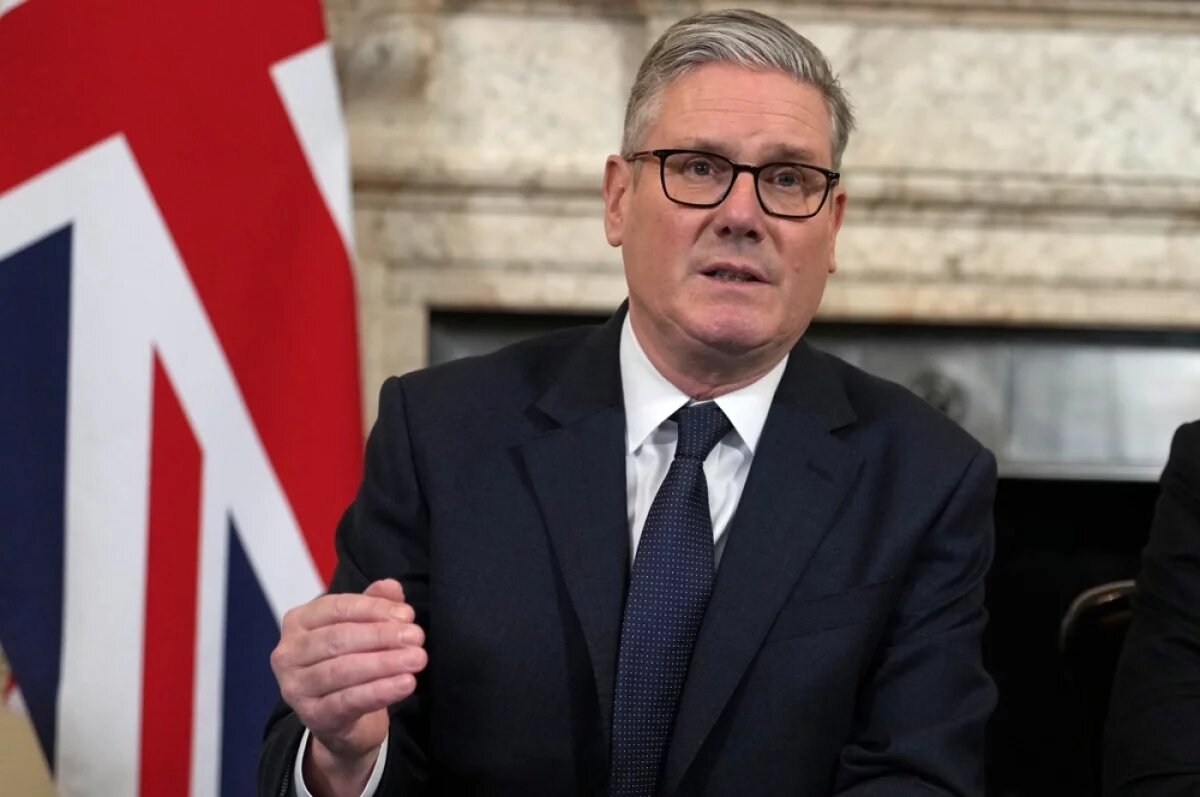    Кир Стармер объявил, что Лондон запросит у Украины специалистов, чтобы те научили англичан сбивать иранские беспилотники.