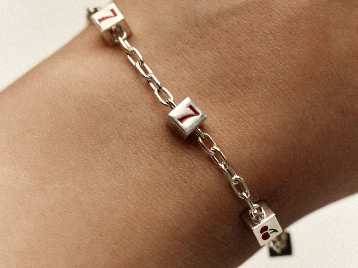 браслет “Мне всегда везет”