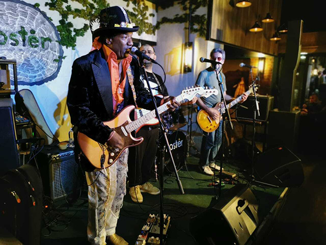 Накануне 8 Марта в Твери опять состоится реинкарнация Джими Хендрикса