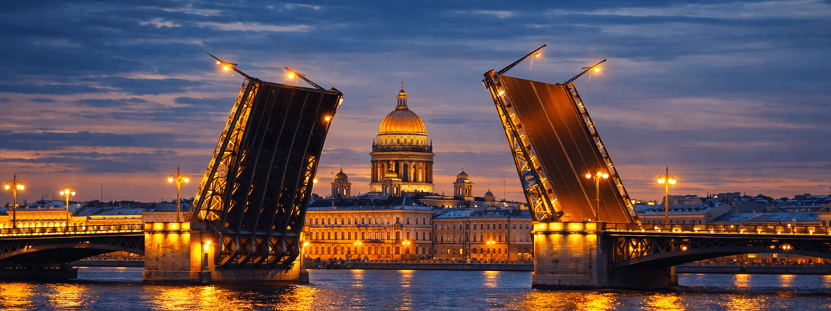 Благовещенский мост вечером