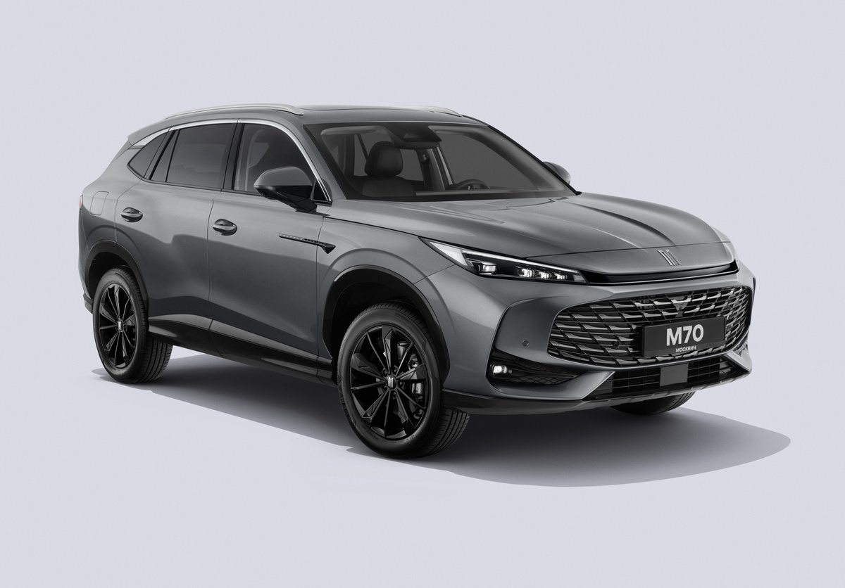    Москвич М70   
Москвич