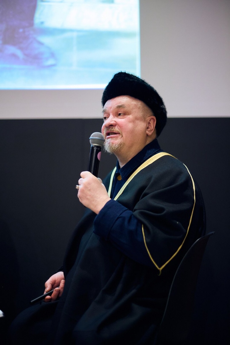   Андрей Хлобыстин