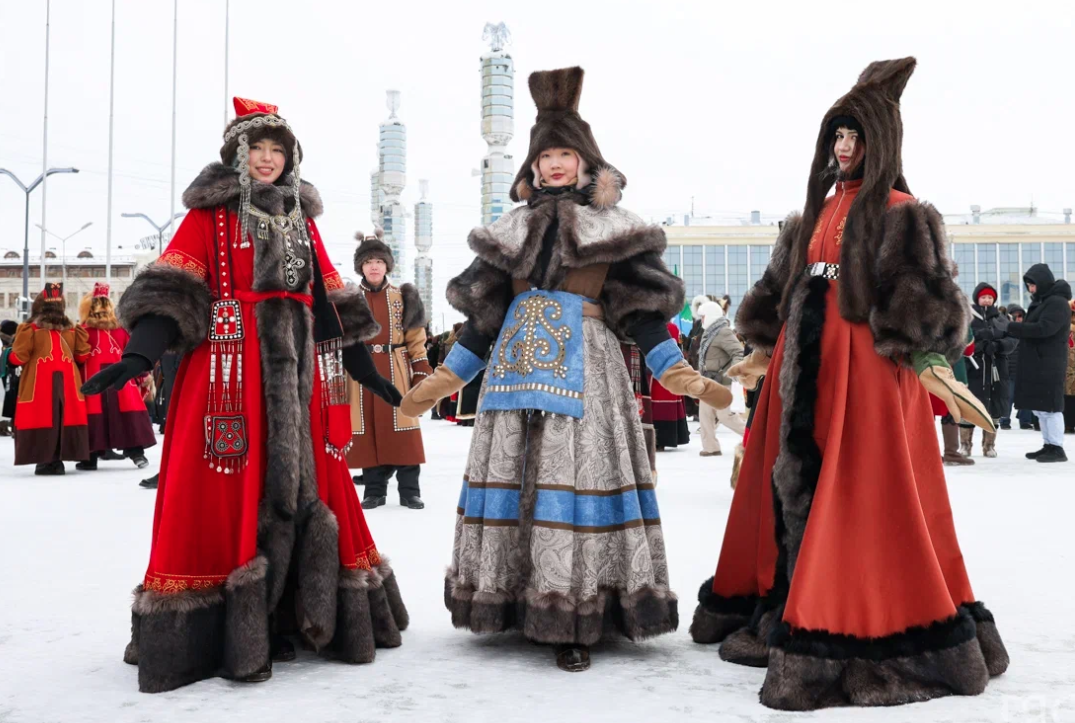 Участницы шествия 2025 года. Фото: Саргын Скрябин, ЯСИА / ysia.ru