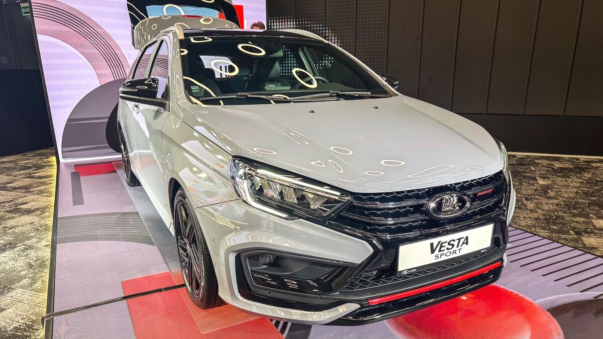    LADA Vesta Sport SW. Фото Иван Бахарев / «Автоновости дня»