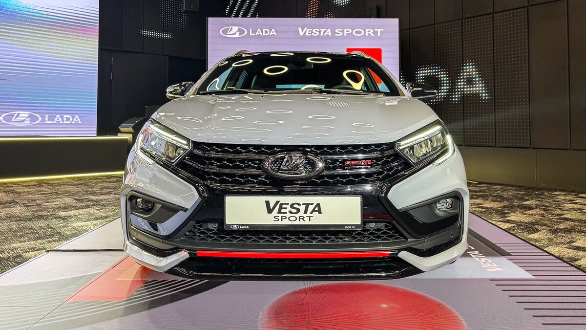    LADA Vesta Sport SW. Фото Иван Бахарев / «Автоновости дня»