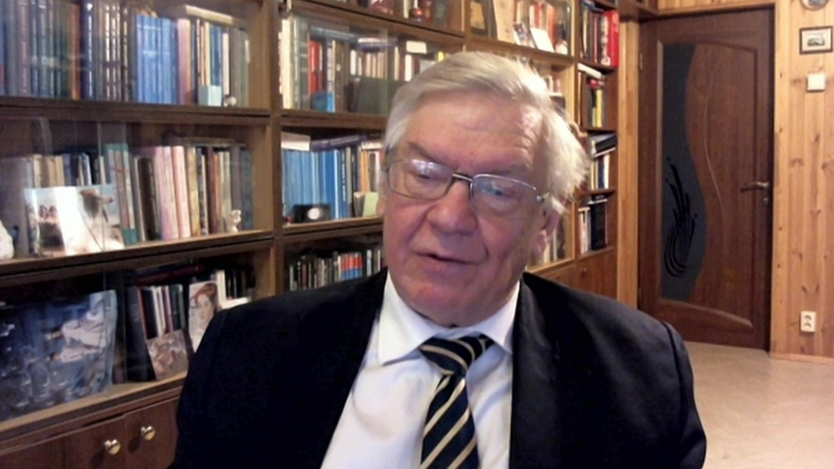    Владимир Васильев