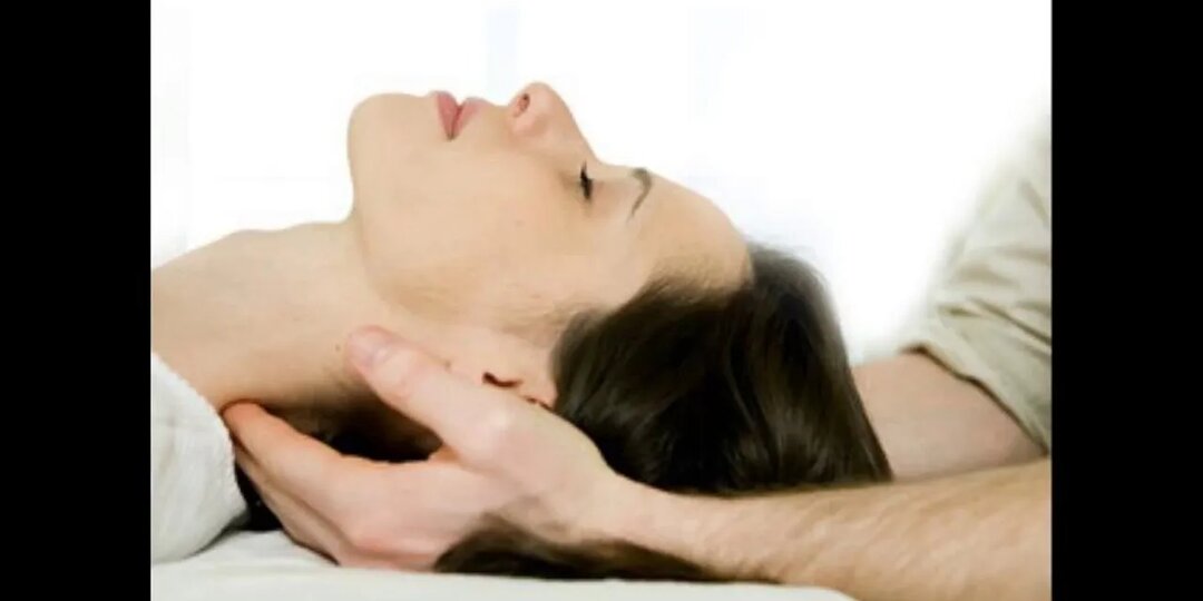 90% людей живут с этим синдромом в шее — и думают, что это «устал».