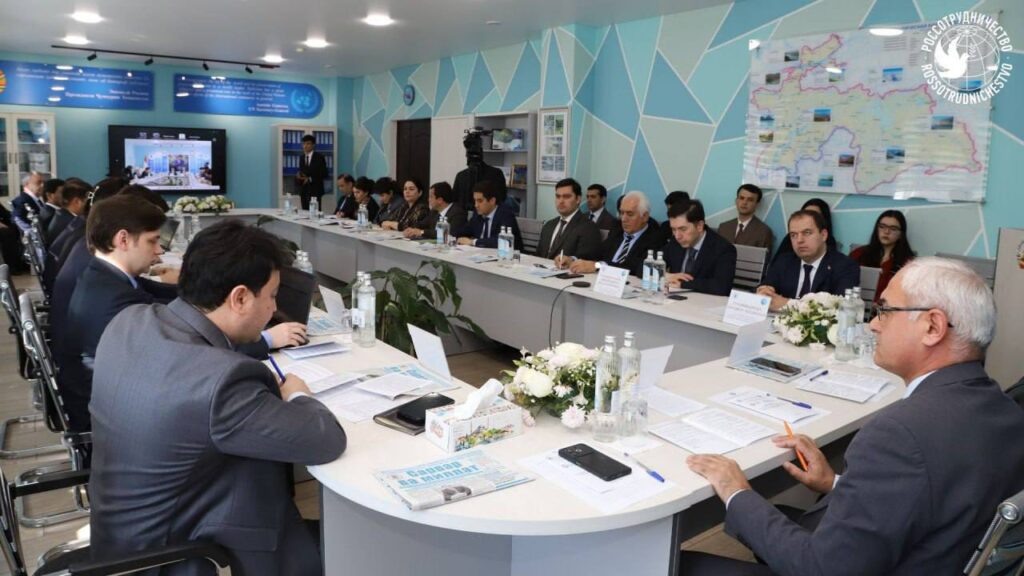 ФОТО: Русский дом в Душанбе