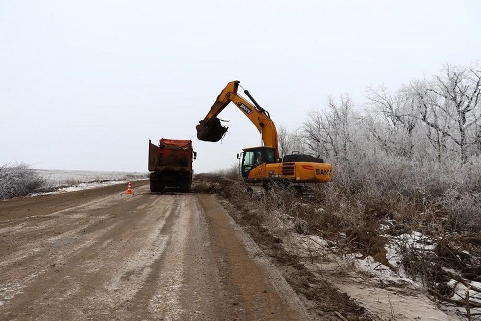    В ДНР начался капремонт 38-километровой дороги от Волновахи до трассы Р-150. Фото: ГК «Автодор»