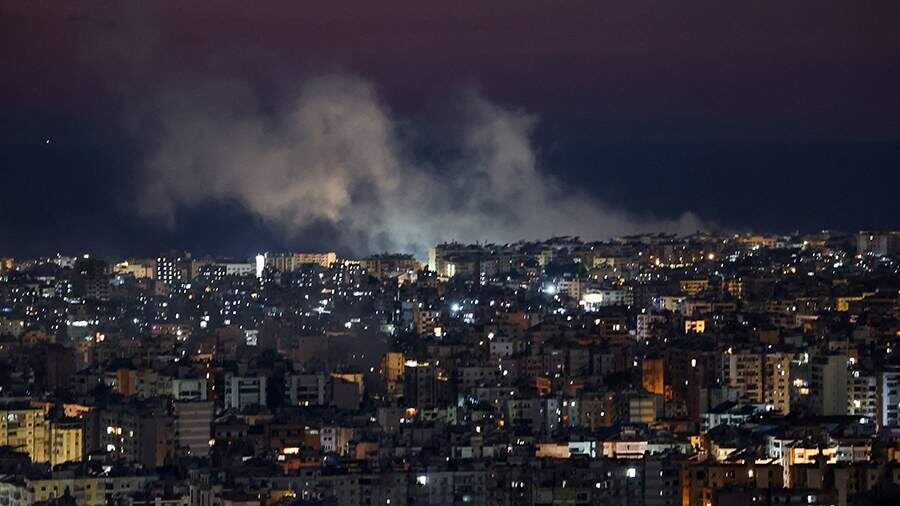    Фото: REUTERS/Mohamed Azakir