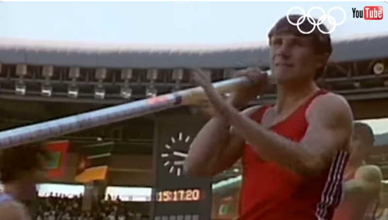    Скрин видео с YouTube.com