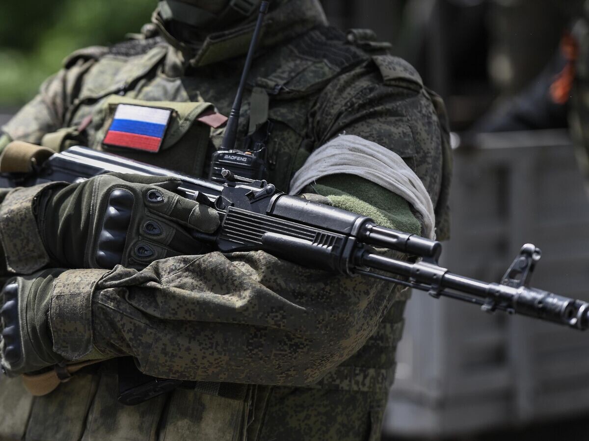    Военнослужащий группы быстрого реагирования в зоне СВО | © РИА Новости / Константин Михальчевский