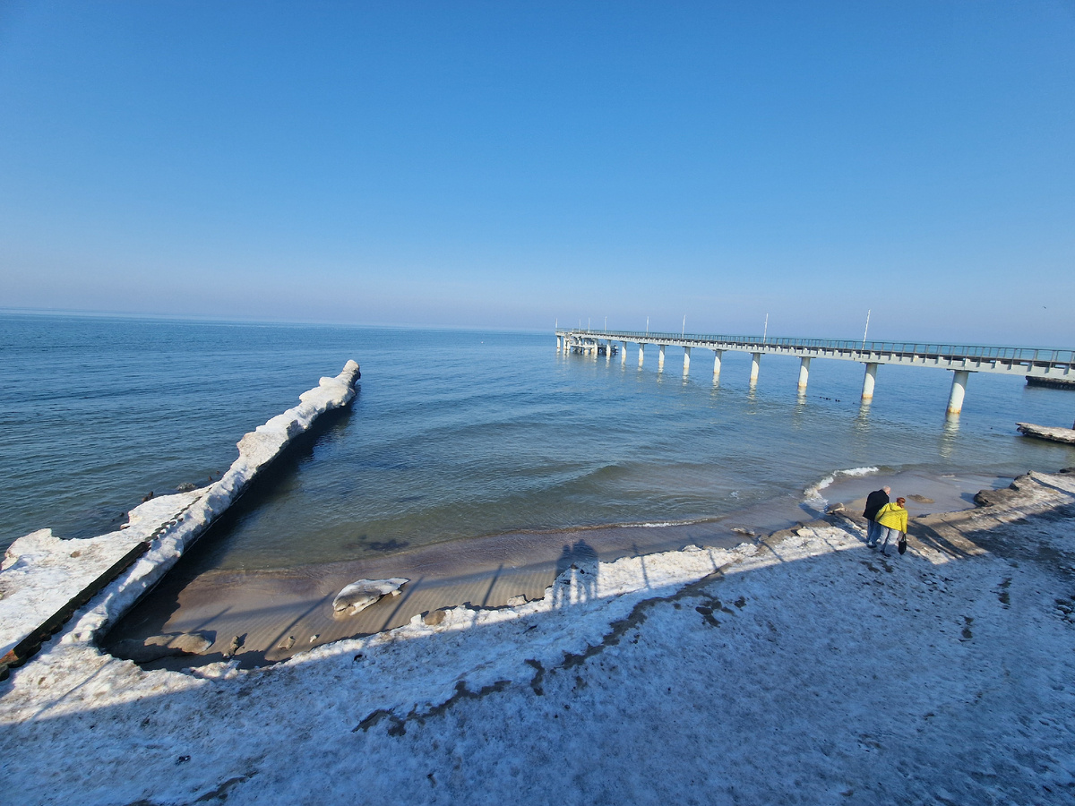 фото автора: море оттаивает