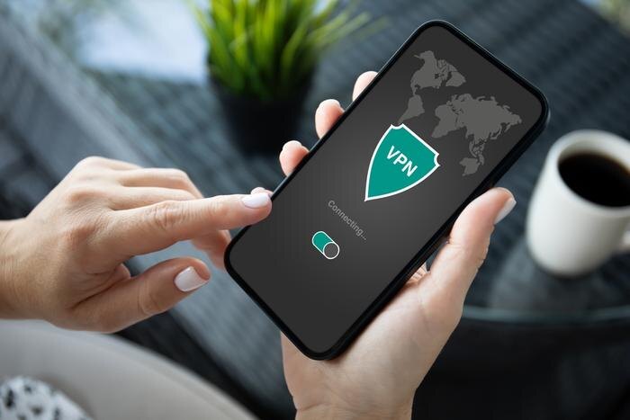 Обложка © Shutterstock / FOTODOM / DenPhotos