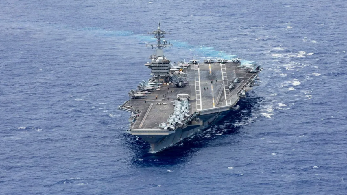 Авианосец.  фото: яндекс.