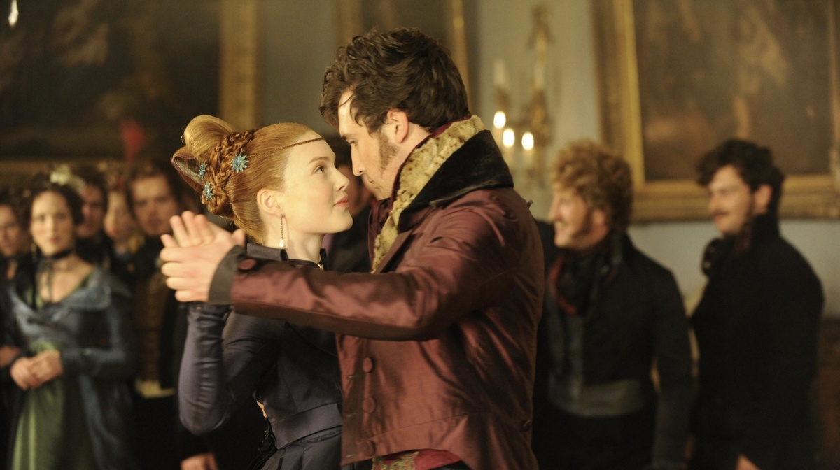 Кадр из фильма «Большие надежды», 2012 год, режиссер Майк Ньюэлл