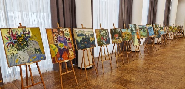 Листайте вправо, чтобы увидеть больше изображений