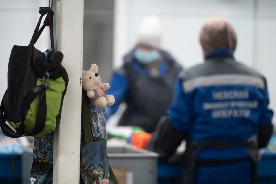    Экологи собрали более 35 тонн опасных отходов за последнюю неделю февраля. Алексей БУЛАТОВ