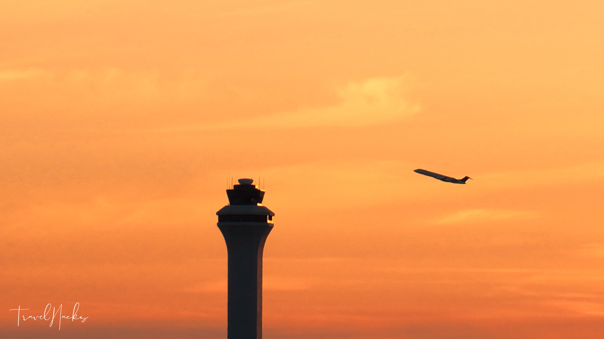 Куда не летим: ограничения авиасообщения и риски на Ближнем Востоке (март 2026)