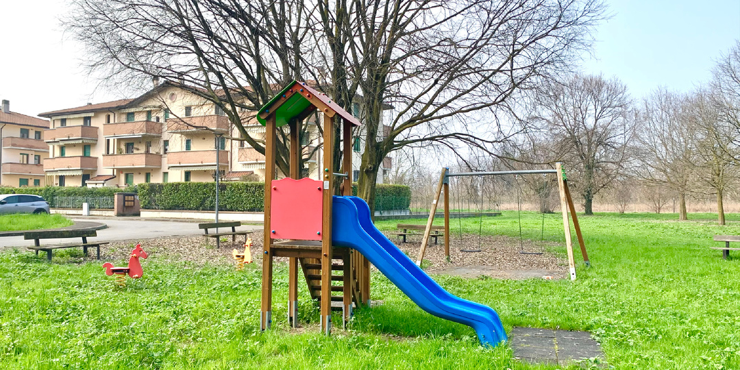 Столкновение культур на итальянской детской площадке